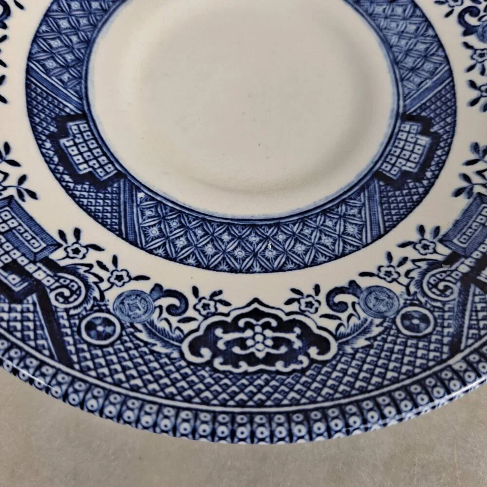 Vintage Set of 4 Churchill Blue Willow Coffee Cups and Saucers Made in England